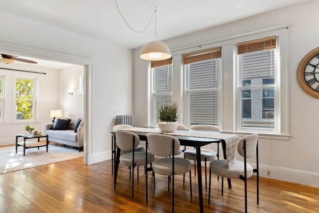 Building Photo - 40 Gartland St