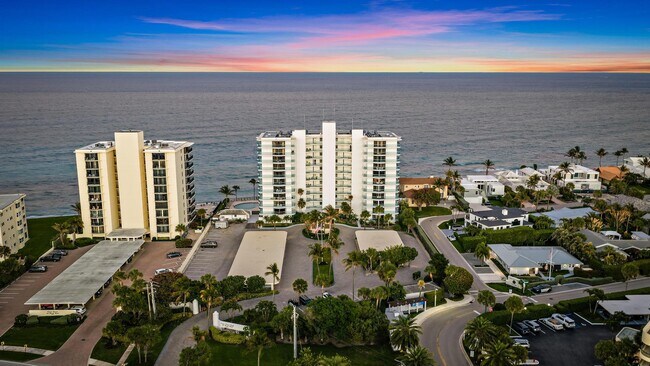 Building Photo - 100 S Beach Rd