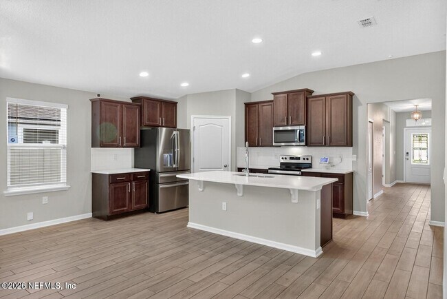 Building Photo - 66108 Edgewater Dr