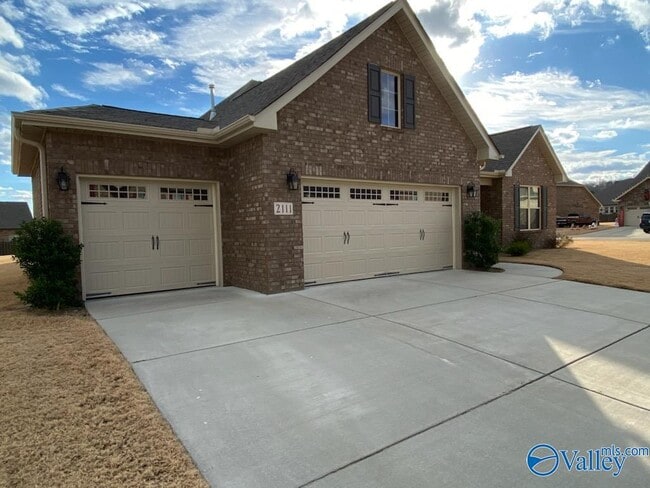 Building Photo - 2111 Milk Run Trl SW