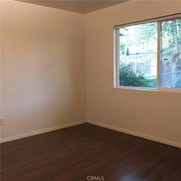 Building Photo - 501 University Pl