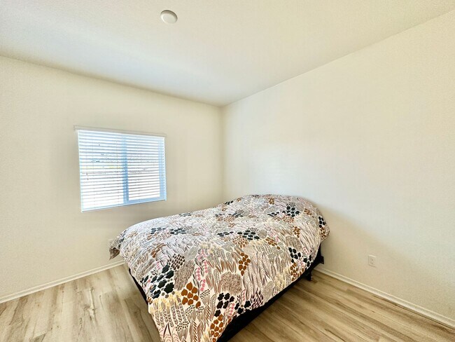 Building Photo - Lovely Two-Story Home in the New Community...