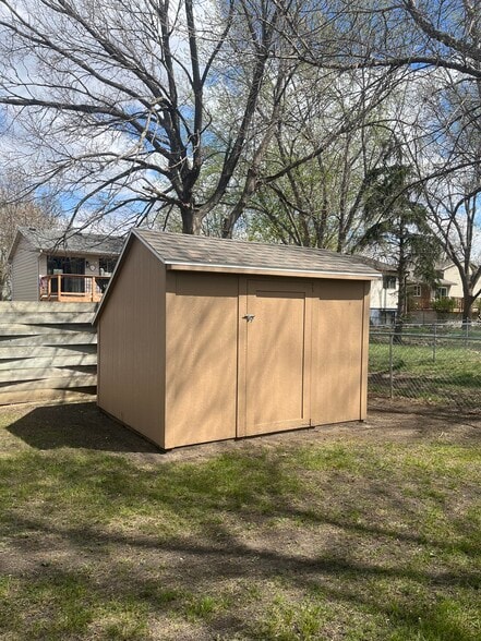 Shed - 1804 S Cambridge Ave