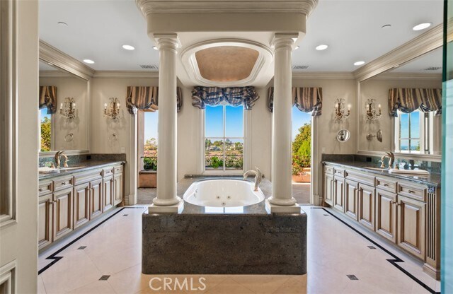 Building Photo - 1 Rim Ridge