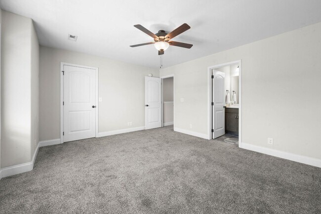 Building Photo - 326 Fallow Cir