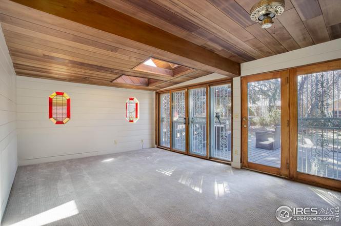 Building Photo - 690 W Elmhurst Pl