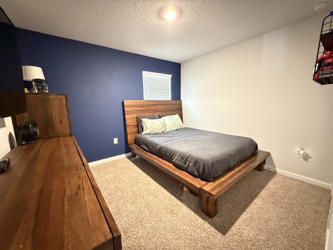 Building Photo - 4656 Honor Guard Wy