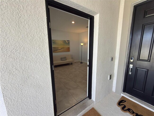 Building Photo - 5321 Amersham Ln