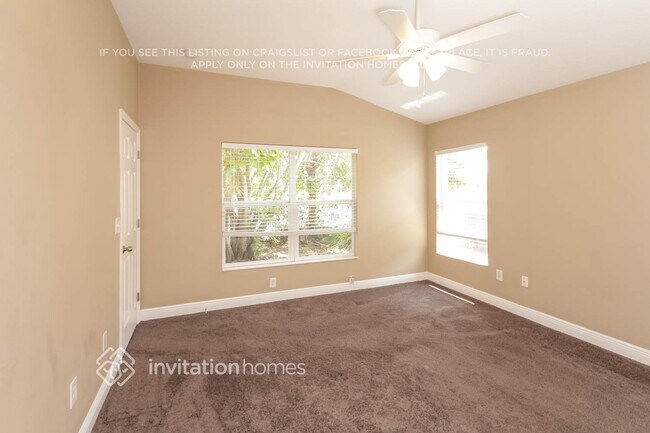 Building Photo - 5268 Layton Dr