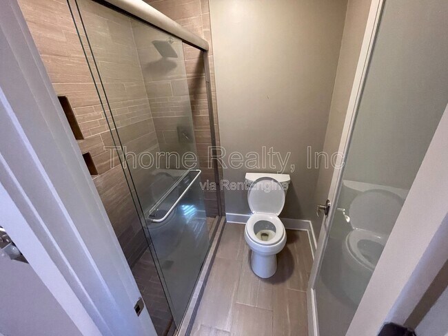 Building Photo - 116 Rum Barrell Cove