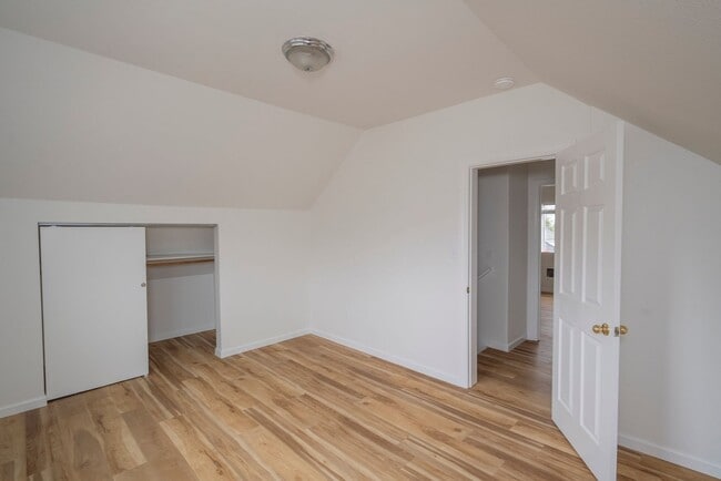 Building Photo - $2845/mo - 3 Bed/2 Bath Updated Home in the Heart of the Alberta Arts District!