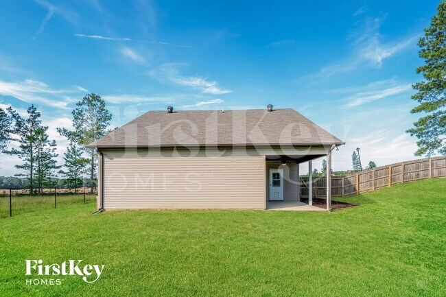 Building Photo - 125 Ridgefield Ln
