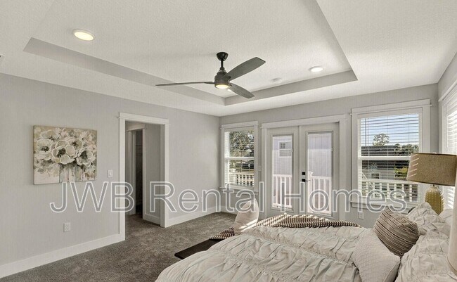 Building Photo - 1328 6th Ave N