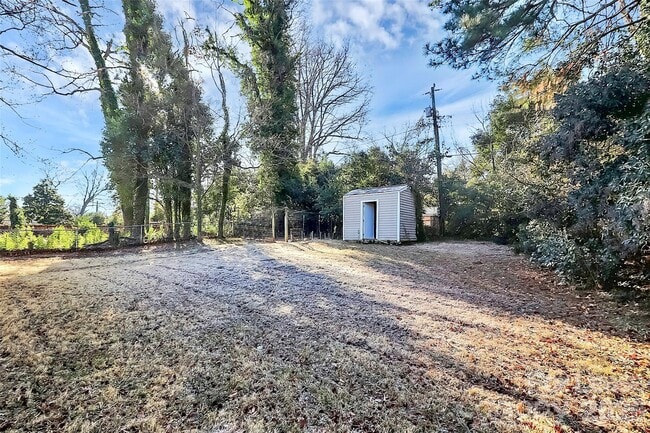 Building Photo - 2429 Marlowe Ave