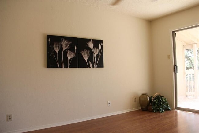 Building Photo - 11611 Rustic Rock Dr