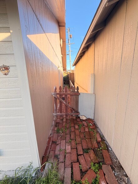 Building Photo - 1355 22nd St