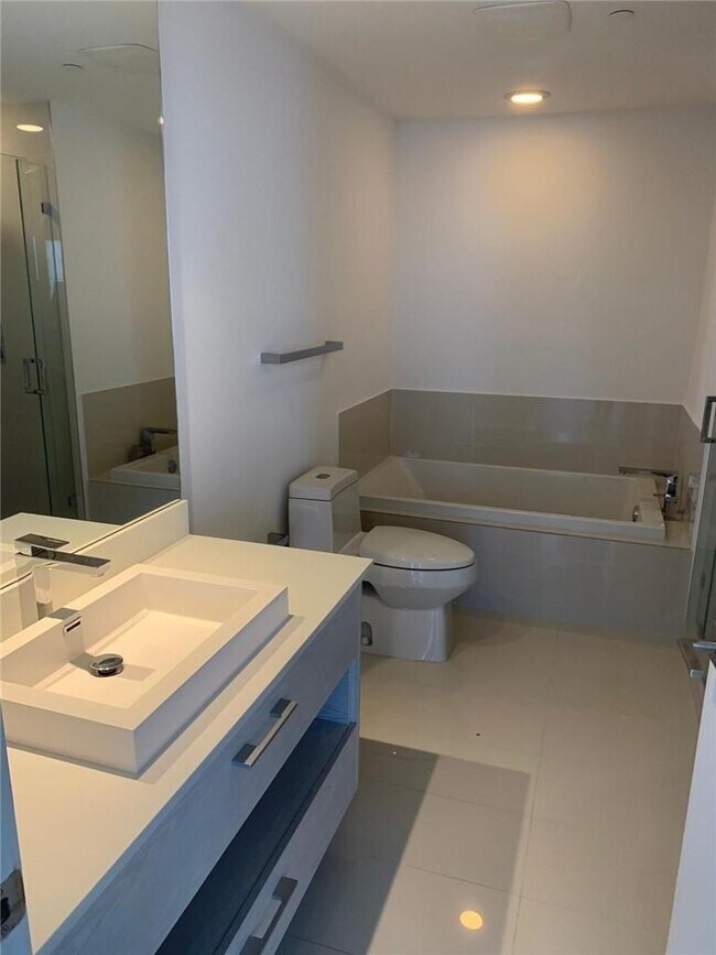 Building Photo - 55 SW 9th St