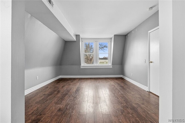 Building Photo - 2111 Seneca St