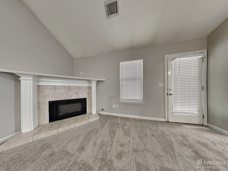 Building Photo - 4124 Waters End Ln