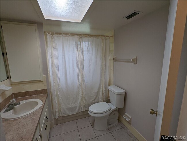 Building Photo - 5267 W Homosassa Trail