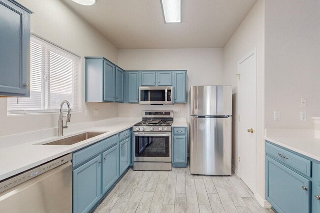 Building Photo - 5419 Saturnia Rd NW