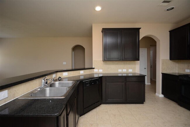 Building Photo - 21711 Tinsley Trails
