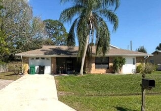 Building Photo - 2055 SW Cranberry St