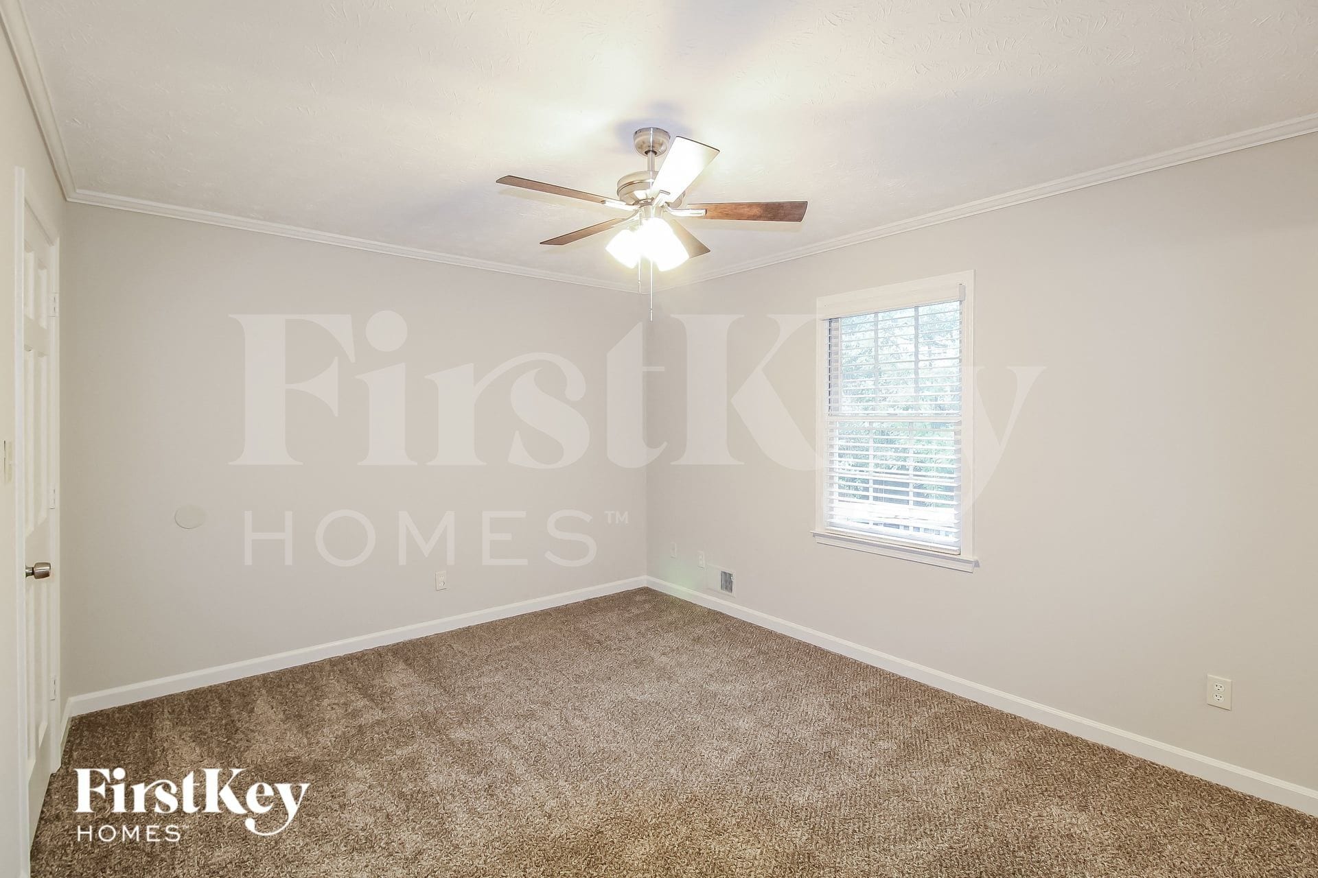 Building Photo - 1673 Moss Dr SW