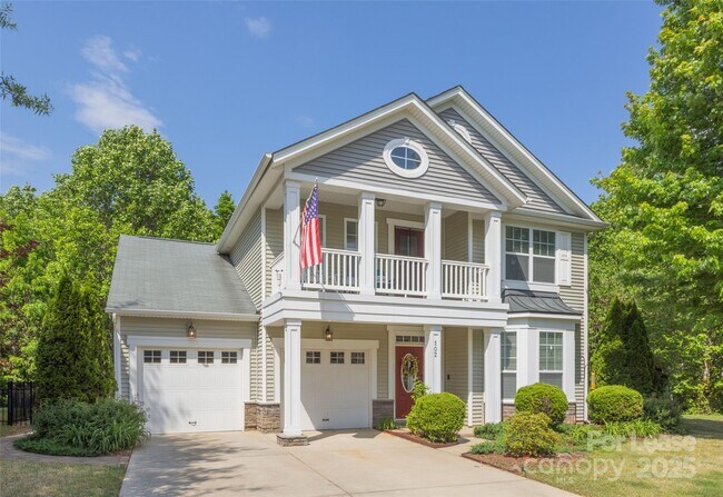 Primary Photo - 102 Four Seasons Way