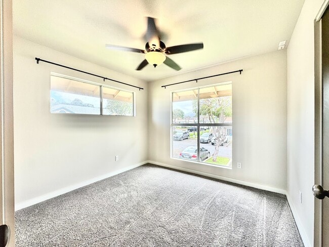 Building Photo - 71 Waiaka Ln