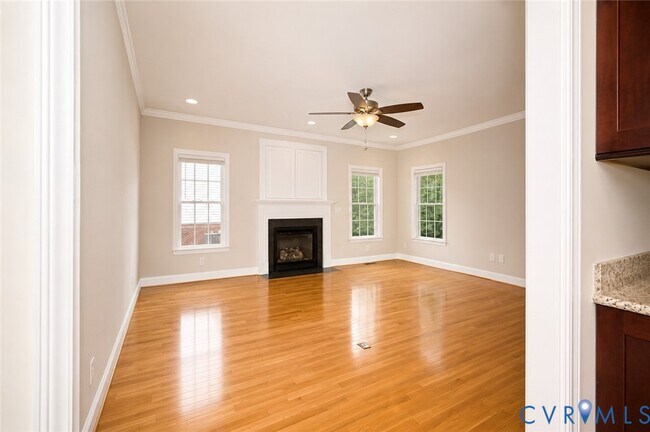 Building Photo - 11320 Sadler Oaks Dr