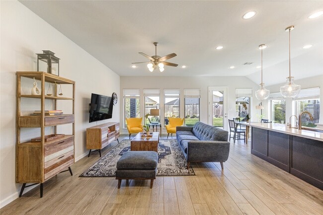 Building Photo - 6027 Painted Plains Ln