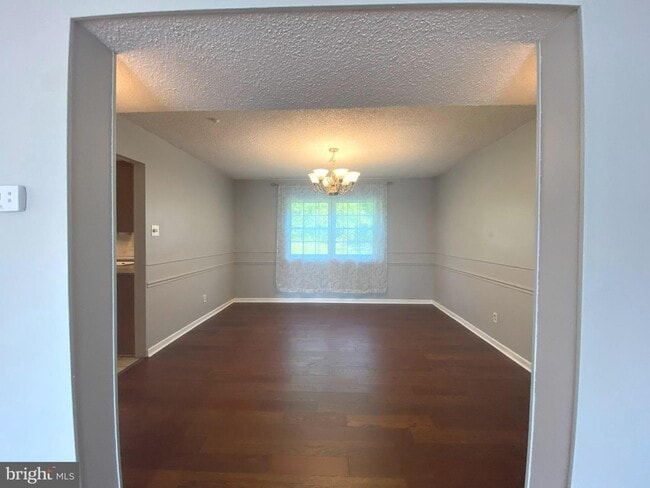 Building Photo - 199 Liberty Dr