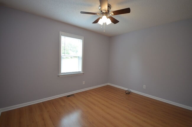 Building Photo - 5725 Stone Crystal Dr