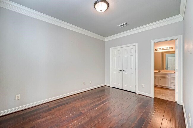 Building Photo - 25707 Jordan Terrace Ln