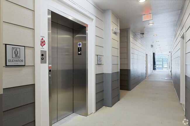 Building Photo - 14533 Star Water Rd