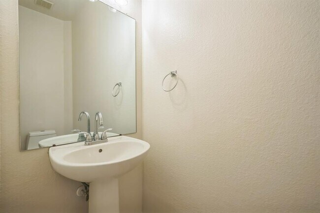 Building Photo - 3604 Bratton Heights Dr