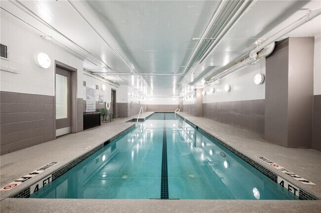 Building Photo - 3657 Peachtree Rd NE