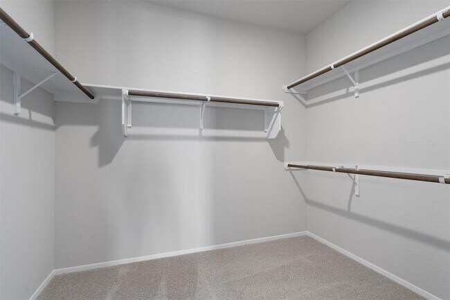 Building Photo - 101 Keltic Dr
