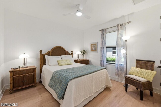 Building Photo - 18127 Royal Hammock Blvd