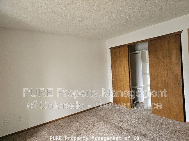 Building Photo - 5706 W Asbury Pl