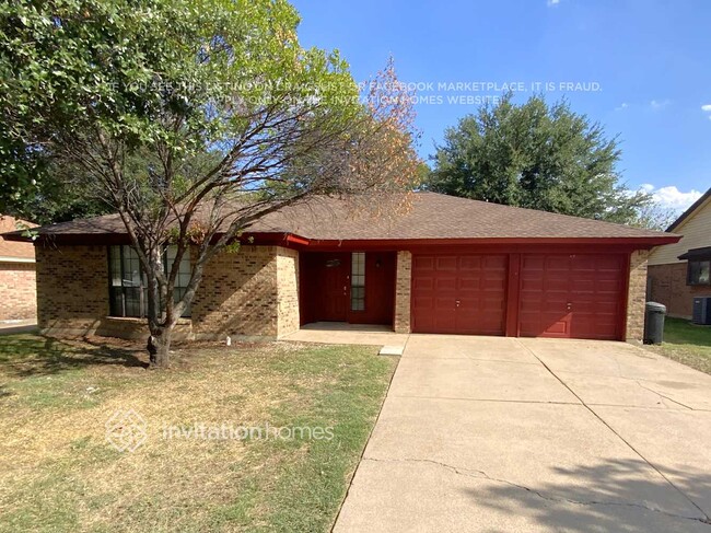 Building Photo - 717 Lynne Ln