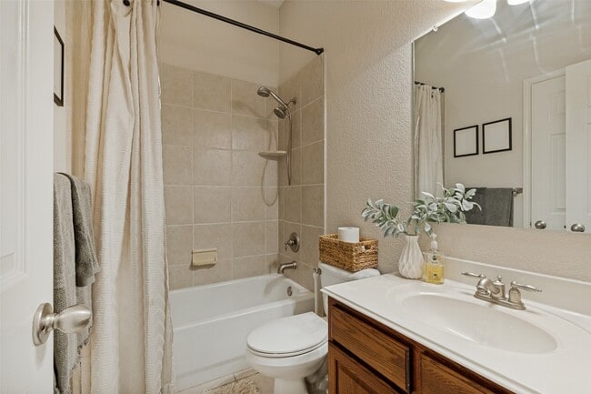 Building Photo - 8209 Grayson Way