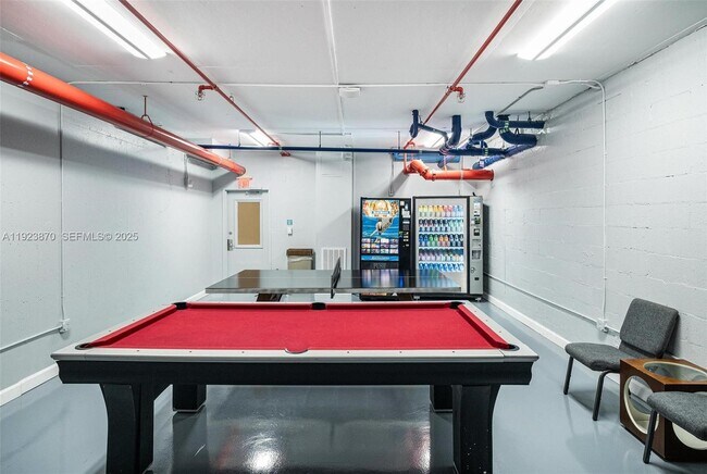 Building Photo - 3400 NE 192 St