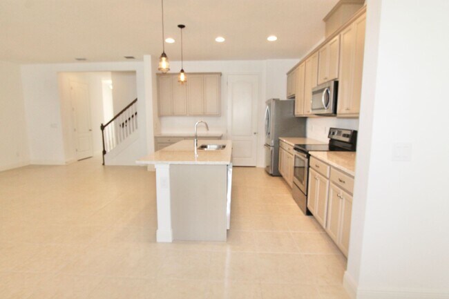 Building Photo - Apopka-Sweetwater Country Club - 3 Bedroom...