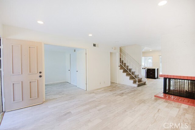 Building Photo - 12883 Newhope St