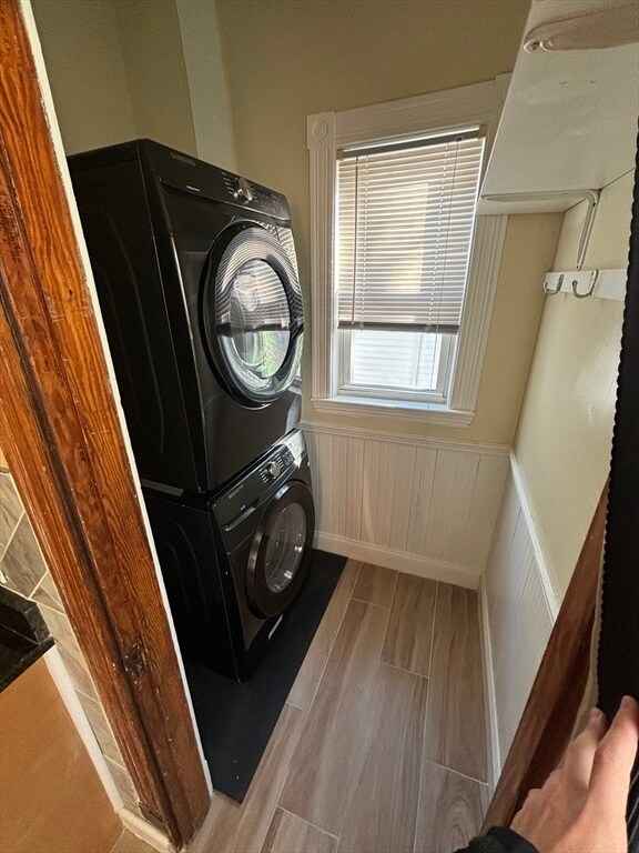 Building Photo - 118 Harrishof St