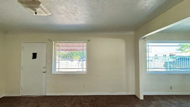 Building Photo - 8033 Carpenter Dr