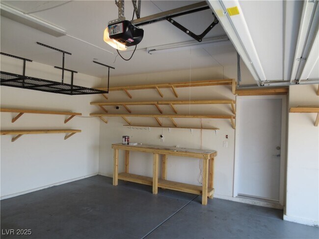 Building Photo - 134 Lomita Heights Dr