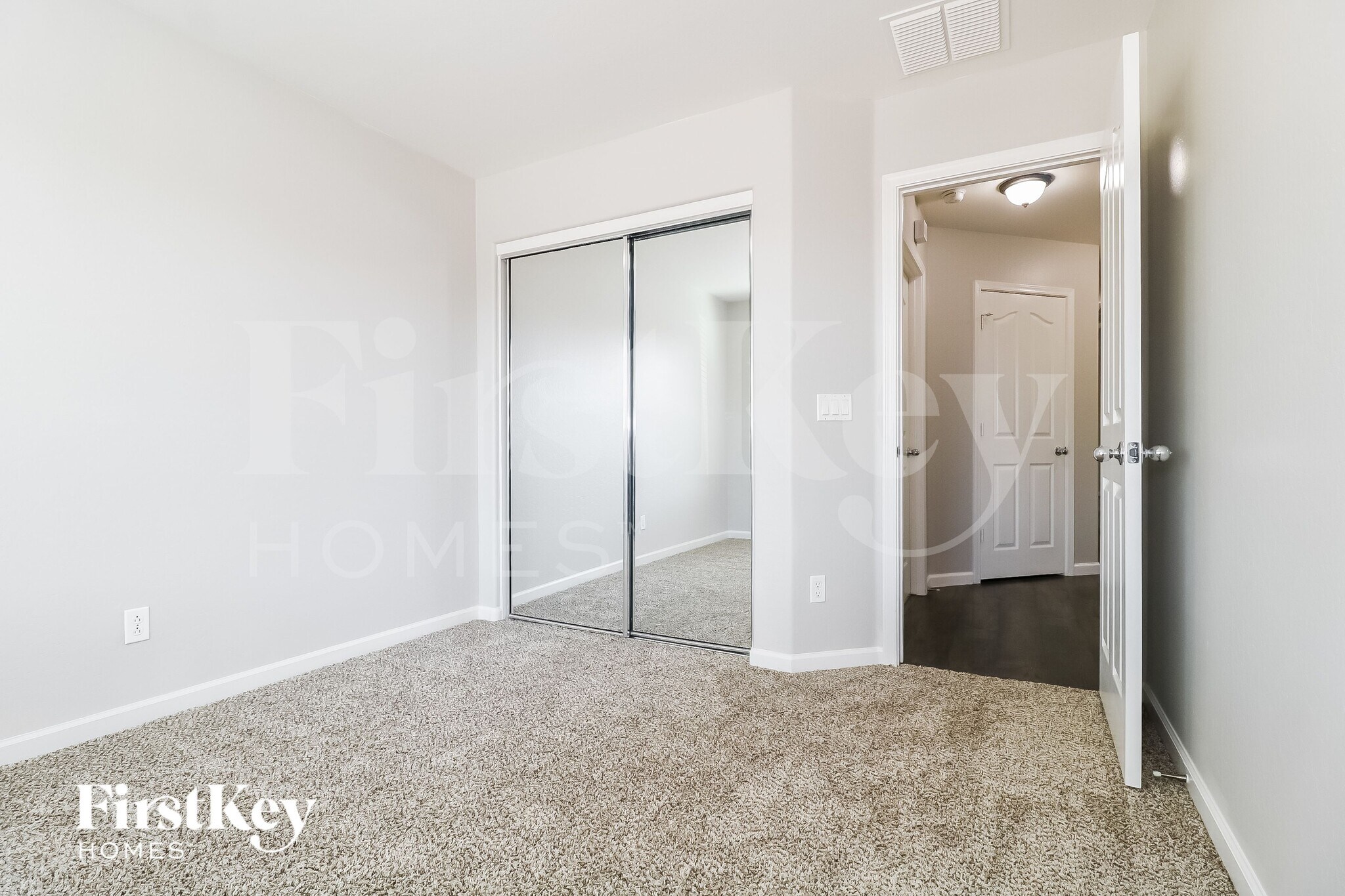 Building Photo - 19614 W Morning Glory St